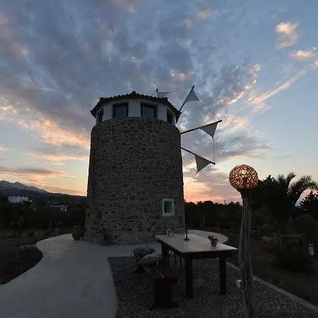 Διαμέρισμα Milos Maison *