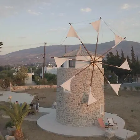 Milos Maison *
